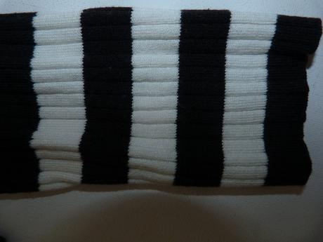 Hm svetřík vel. 146/152, h&m,146