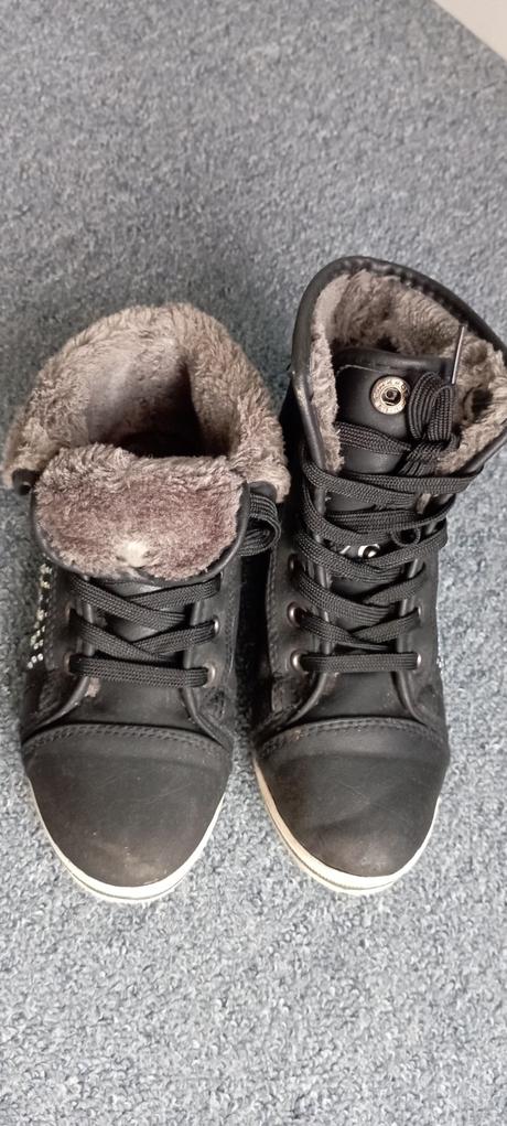 Boty s chlupem zn."gama" vel "32", 32