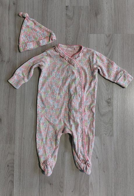 Kytičkový overal s čepičkou vel. 62, next,62