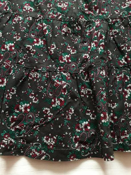 Dámská letní sukně, 36