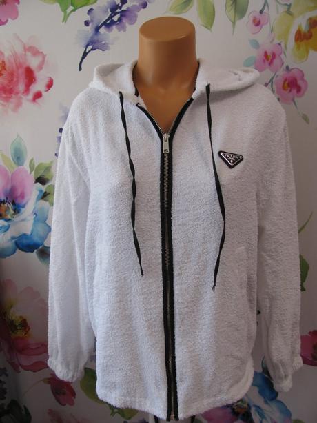 Froté bunda s kapucí,smaltované kovové logo prada, prada,40