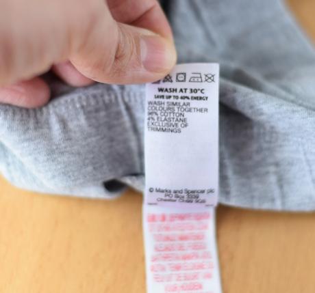 Legín vel. 6 - 7 let, marks & spencer,122