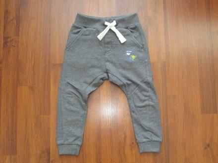Baggy tepláky, dopodopo,92