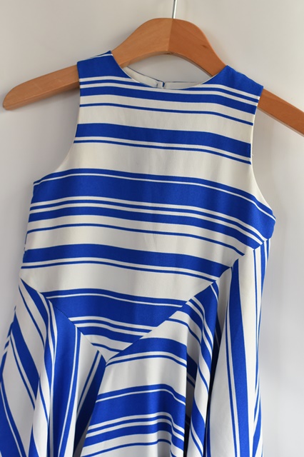 Šaty vel. 5 let, next,110