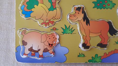 Dřevěná vkládačka pro nejmenší,