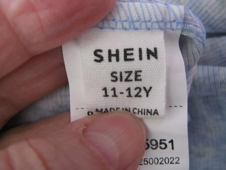 Krásné letní mini šaty s potiskem kytiček, 152