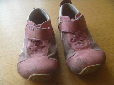 Růžovobílé barefoot tenisky vel. 27-28, 28