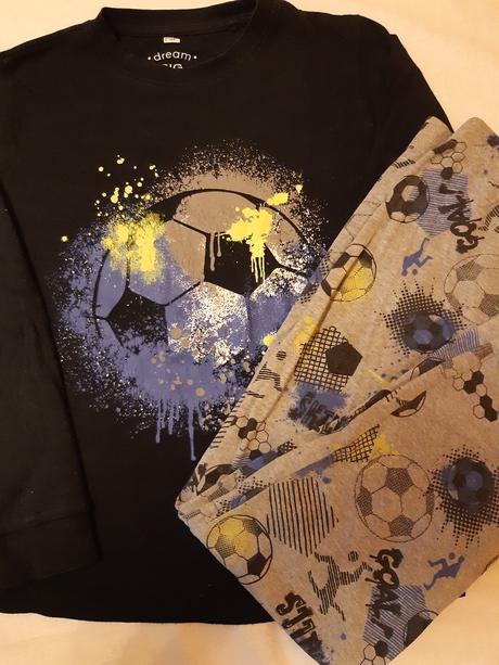 Pyžama vel. 152, f&f,152