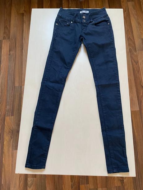 Tmavě modré úzké džíny na knoflíky, vel 25 cca xs,, xs