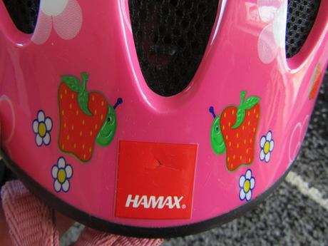 Helma na kolo pro holku,cyklistická přilba hamax, xs