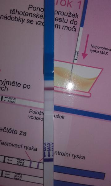 Prosím je tam duch?