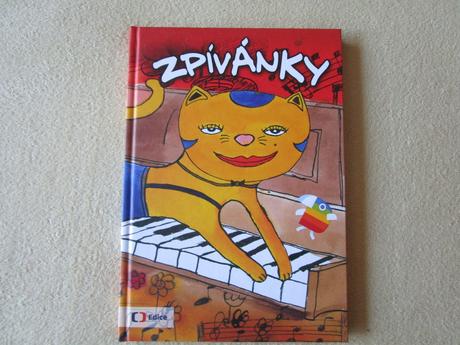 Kniha zpívánky - tradiční písničky s notami, 