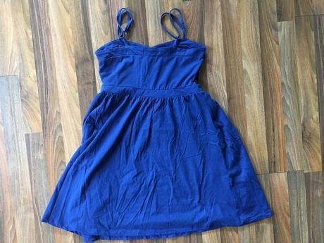 Modré šaty s krajkou, vel s/m, even + od, m