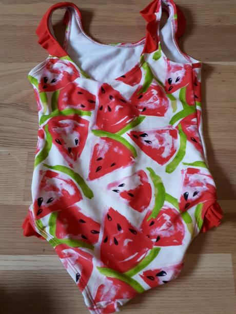 Plavky s melouny v celku, tu,98