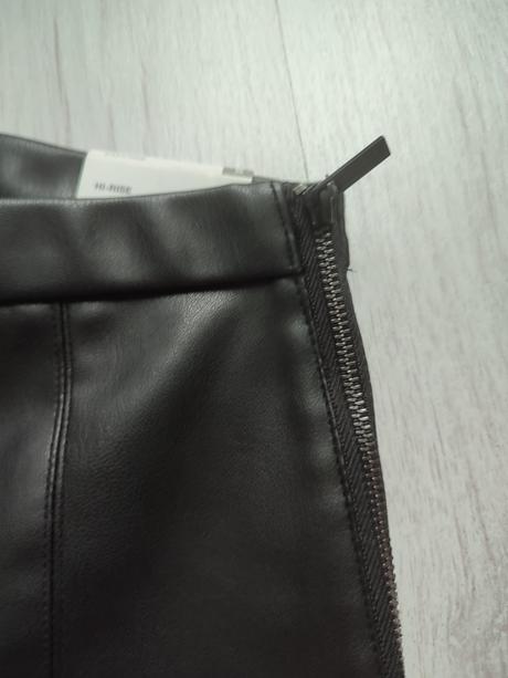 Nové koženkové legíny zara, velikost s, zara,s