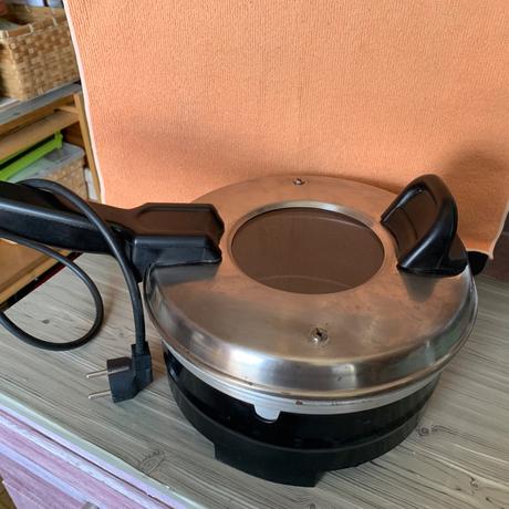 Remoska s nerez víkem a skleněným průzorem, 