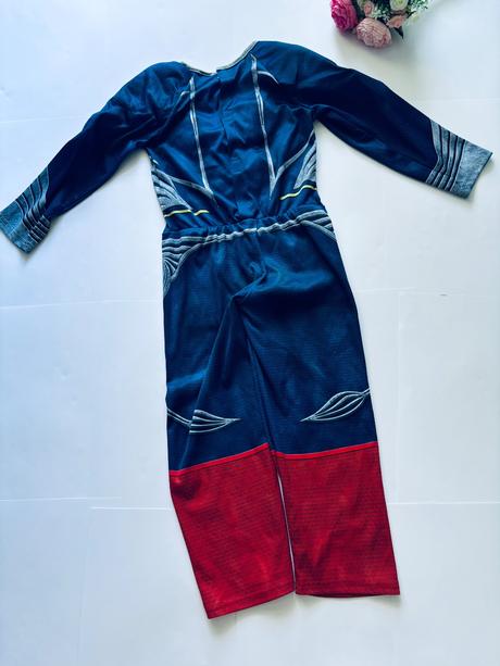 St4/ kostym superman - v.5/6 let, 
