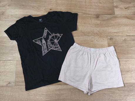 Pyžamo london, sinsay,146