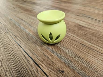 Světle zelená jarni aroma lampa na čajovou svíčku, 