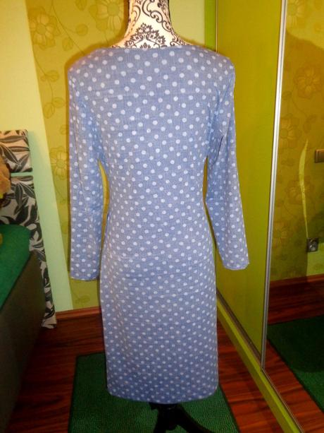 Šedomodré elastické puntíkaté šaty, l