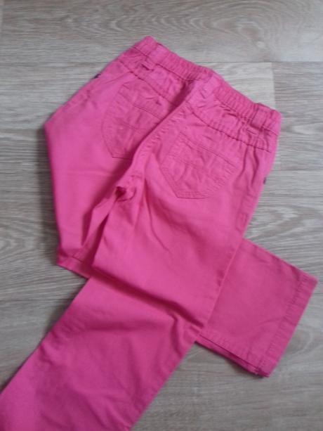 Slabé bavlněné kalhoty vel. 104/110, lupilu,104