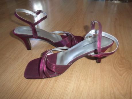 Páskové vínové boty, 37