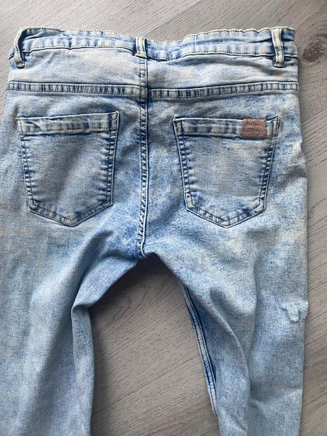 Krásné pružné slim jeansy cropp velikost 38/m, 38