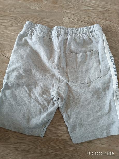 Kraťasy, pepco,140