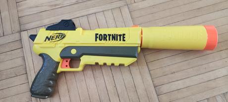 Hasbro nerf fortnite vystřelovač šipek,