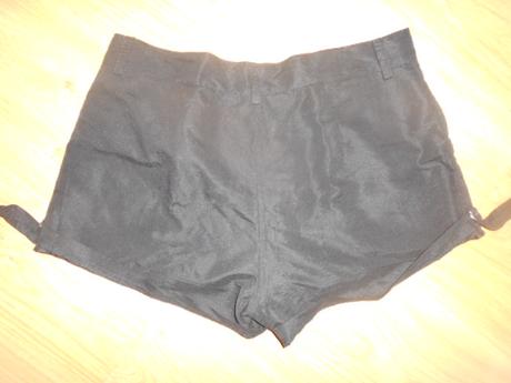 Dívčí,dámské šortky vel.s/m    158/164    2  kusy, 158