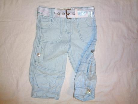 Exkluzivní 3/4 bledě modré kalhoty s páskem, next,116