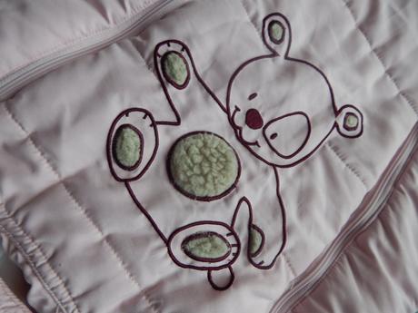 Ružovy pytel s méďou, 