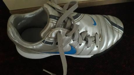 Kopačky vel 32, nike,32
