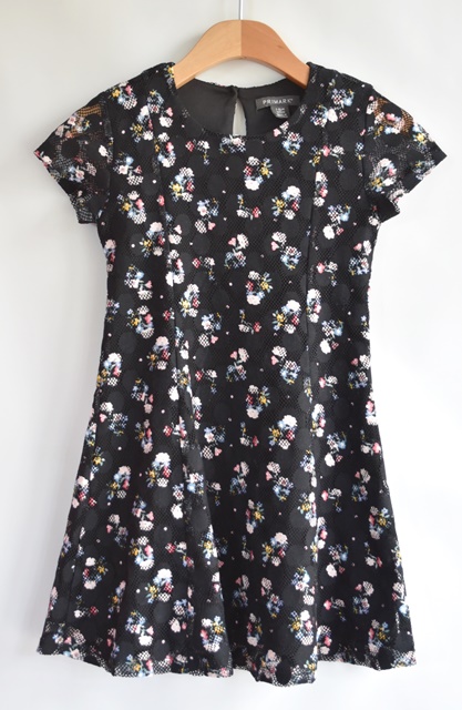 Šaty vel. 7 - 8 let, primark,128