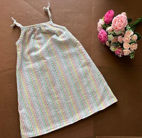 Ob/ šaty duhové strukturované  - v.5/6 let, nutmeg,116