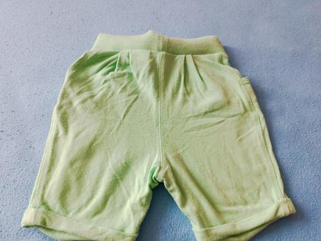 Tričko a kraťasy hello kitty, c&a,68