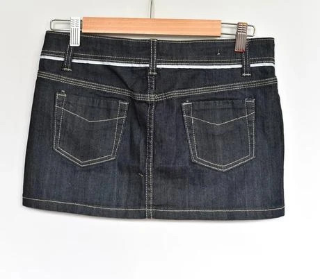 Sukně vel. 13 let, 158