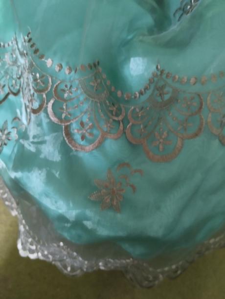 Mohutná porcelánová panenka, 