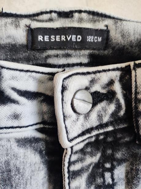 Džíny 122, reserved,122