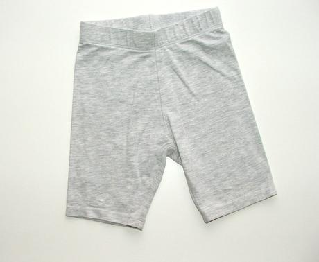 J746 pružné legínové kraťasy vel. 3-4 let, nutmeg,104