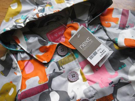 Pogumovaný kabátek se sloníky, next,68