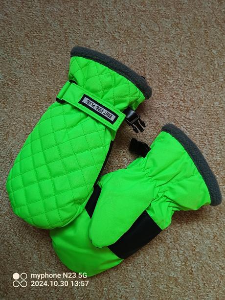 Rukavice neón zn."echt" vel 4-6let", echt