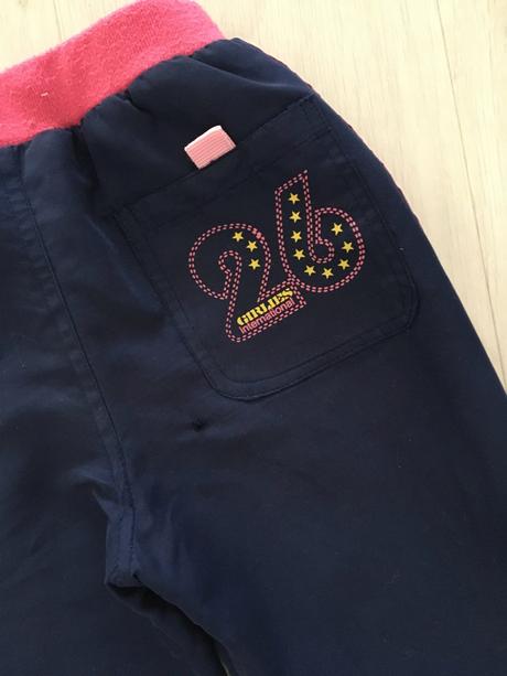 3 ks dívčí tepláky a vyteplené kalhoty (6 - 8 let), 122