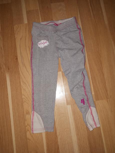 Tepláky, legíny, 116