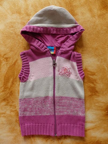 Vesta s kapucí, topolino,122