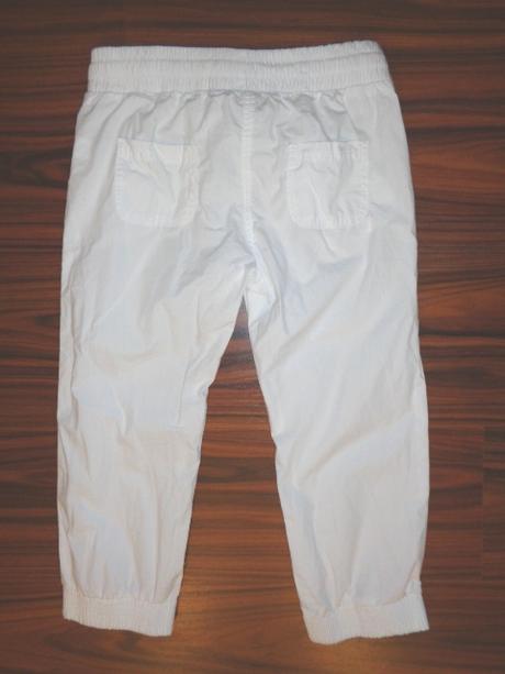 Luxusní sněhově bílé letní 3/4 kalhoty, 146