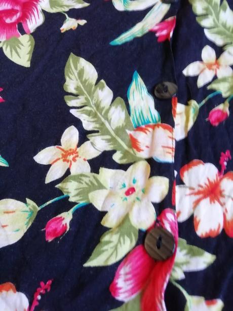 Šaty velikost l/xl na knoflíčky, xl