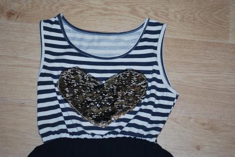 Šaty šatičky s přeměňovacími flitry, 128