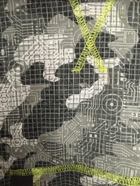 Tenká šedá mikina s kapucí, 86