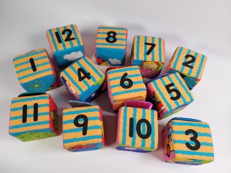 Látkové rozvojové kostky,